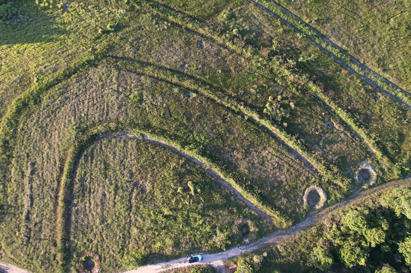 Vista aérea de bacias em operação